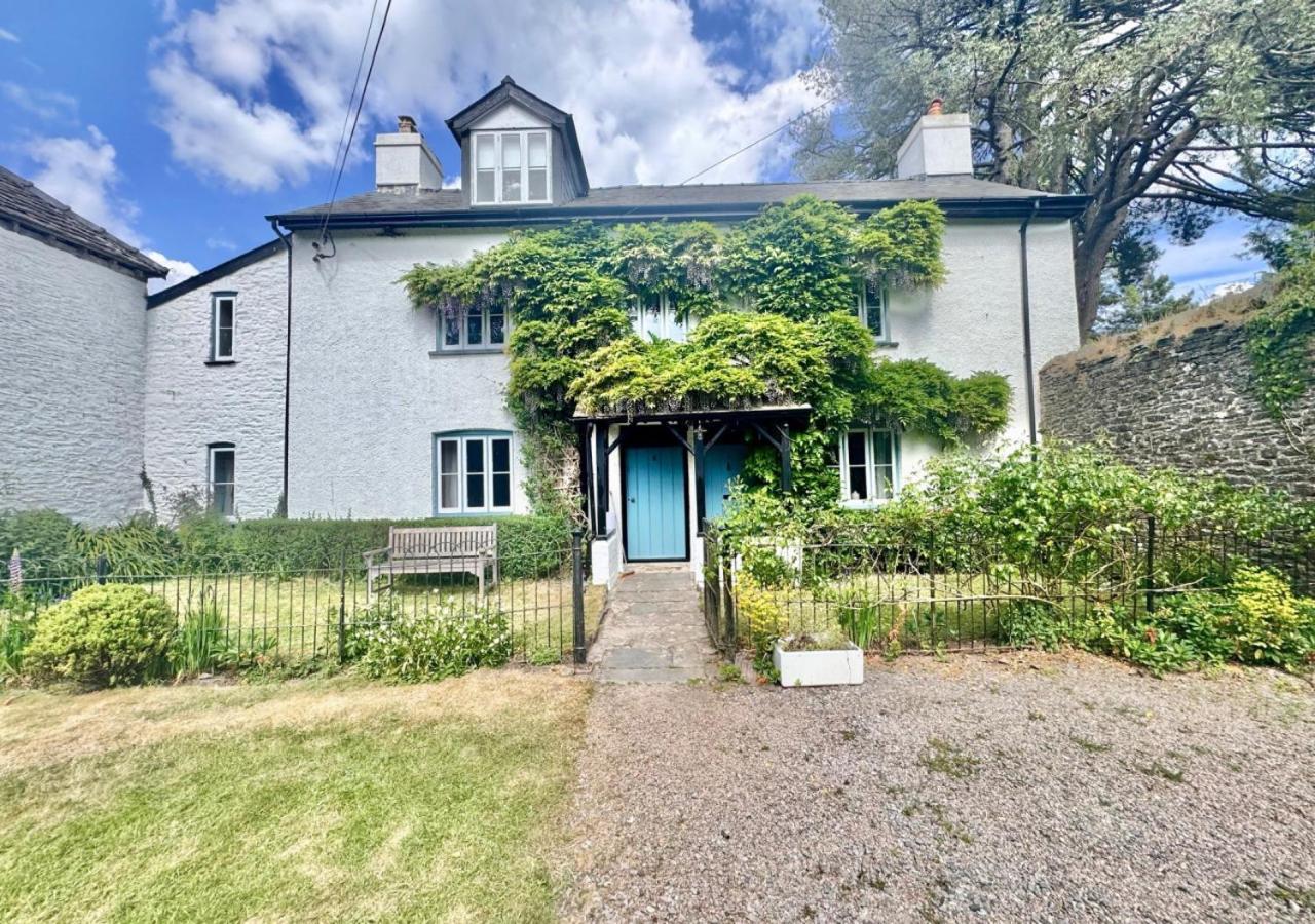 Castell Madoc Cottages Lower Chapel Exterior foto